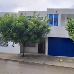 Acogedores En El Rodadero Santa Marta A Pocos Metros De La Playa Gaira